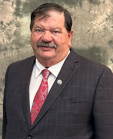 RESIZED Mayor Craig photo 2023 